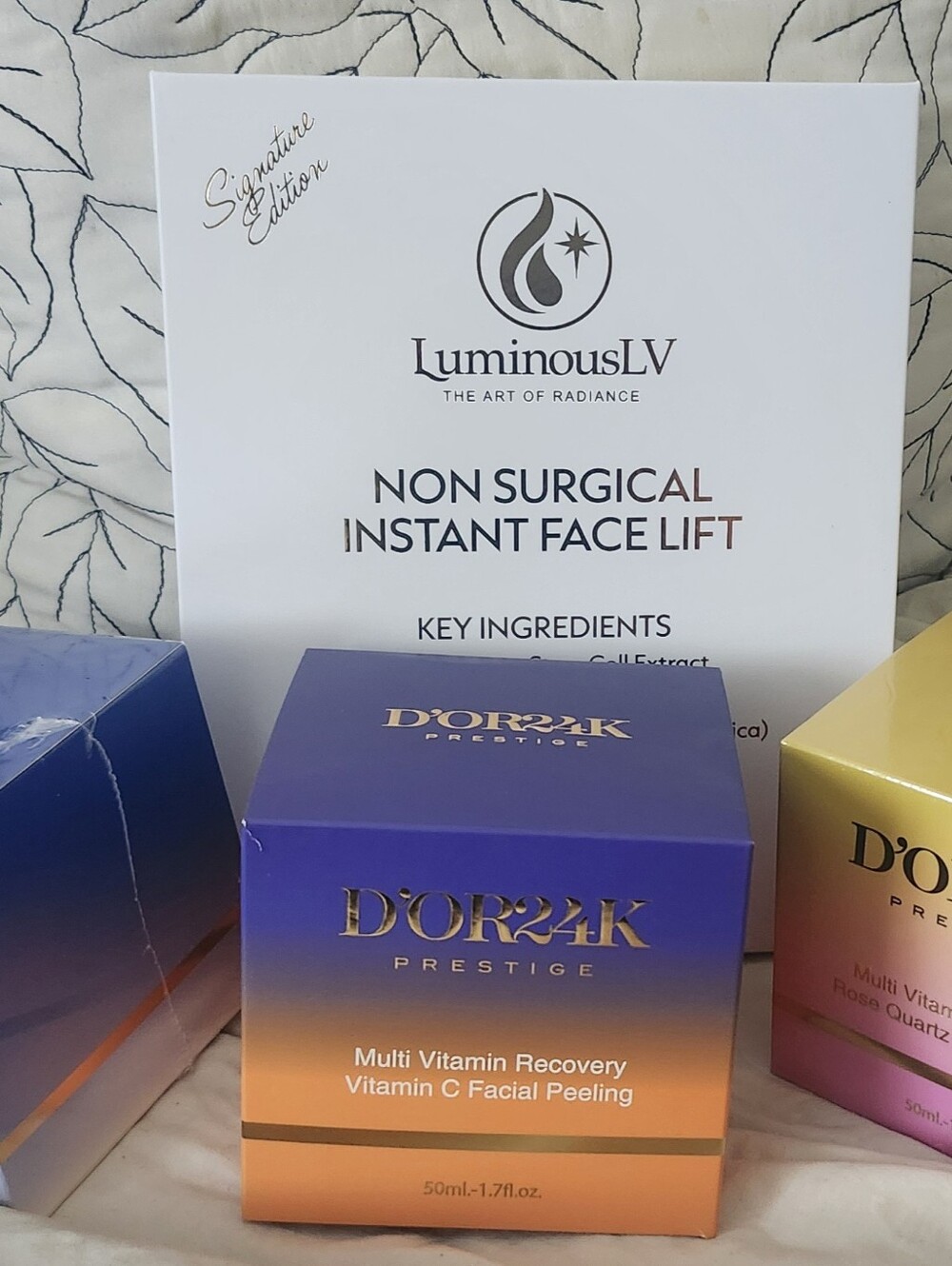 BRAND NEW!!! LUXURY SKINCARE ANTI WRINKLE SET. D'ORE24K FACIAL PEEL SET!!!